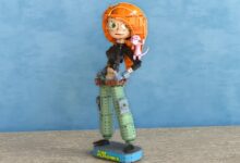 LEGO apresenta estátua de 1.165 tijolos de Kim Possible