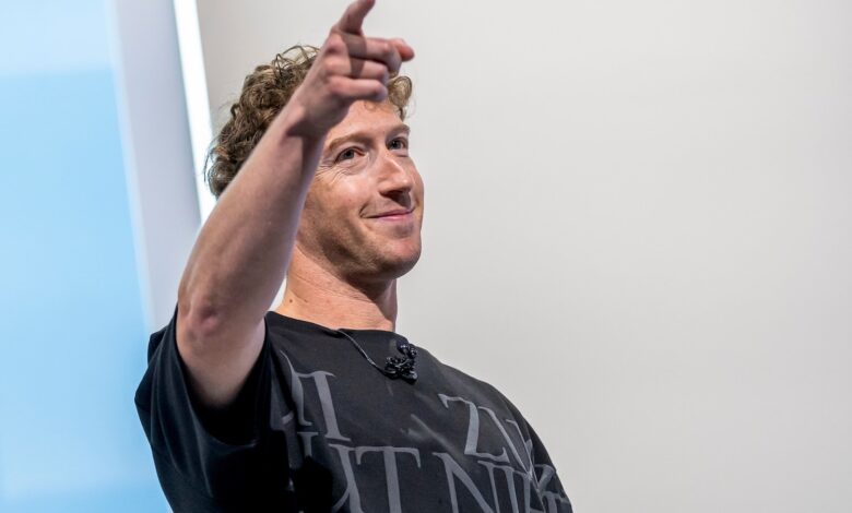 Mark Zuckerberg copia grandes mentes para ganhar em AI