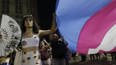 SUS revê critérios de terapia hormonal para população trans
