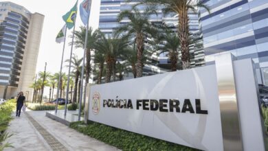 STF investiga doações de R$ 2 milhões de Bolsonaro ao filho