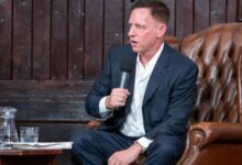 Peter Thiel critica Elon Musk sobre a revolução dos gadgets