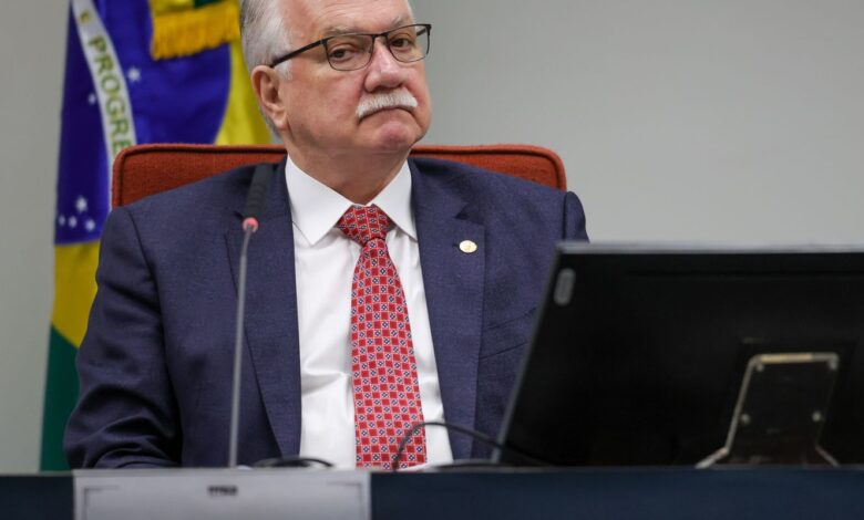 STF inicia votação sobre responsabilização de redes sociais