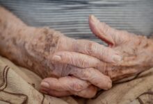 SUS identifica demência em 50% dos idosos hospitalizados
