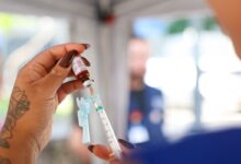 Ministério da Saúde recomenda dose de reforço da vacina