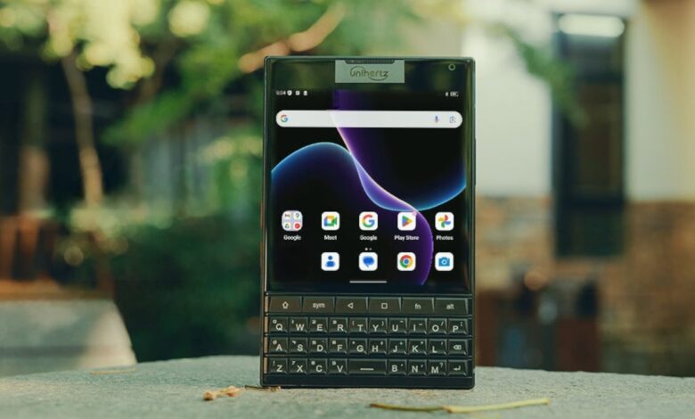 Unihertz relança design de celular com tecla QWERTY