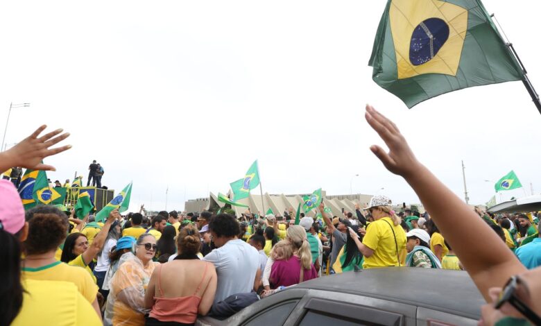 STF vota para condenar líder de acampamento golpista