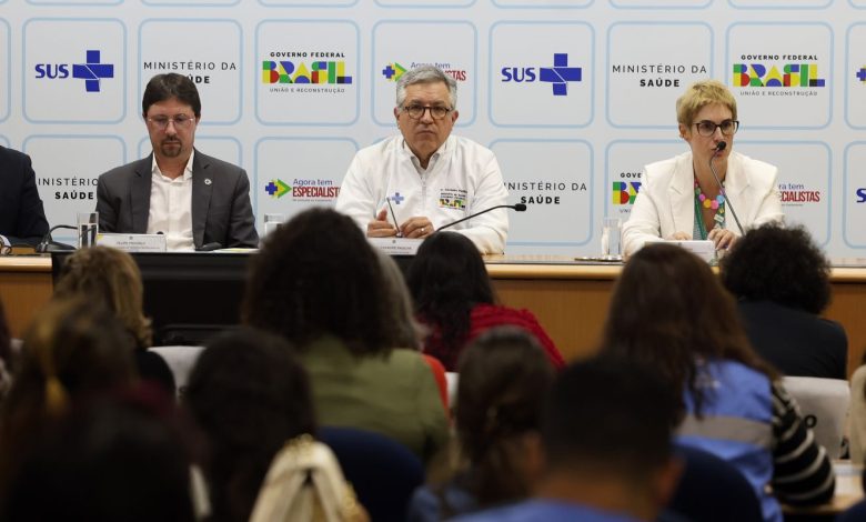 Agora Tem Especialistas abre 1.778 vagas na saúde pública