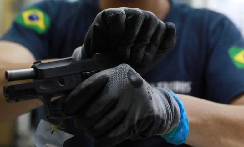 MPF questiona decisão sobre fiscalização de armas de CACs