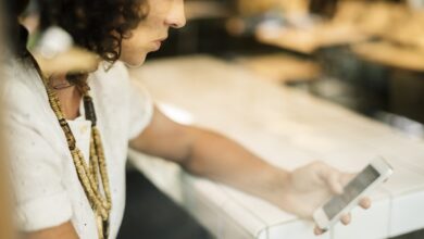 Machine learning melhora chatbots, mas humanos ainda são preferidos