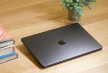 Apple lança MacBook com chip de iPhone e bateria surpreendente