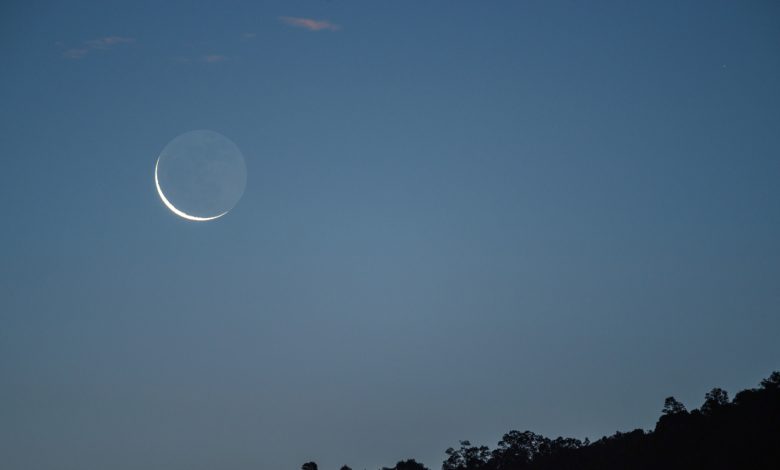 NASA observa a lua crescente se aproximar de Júpiter