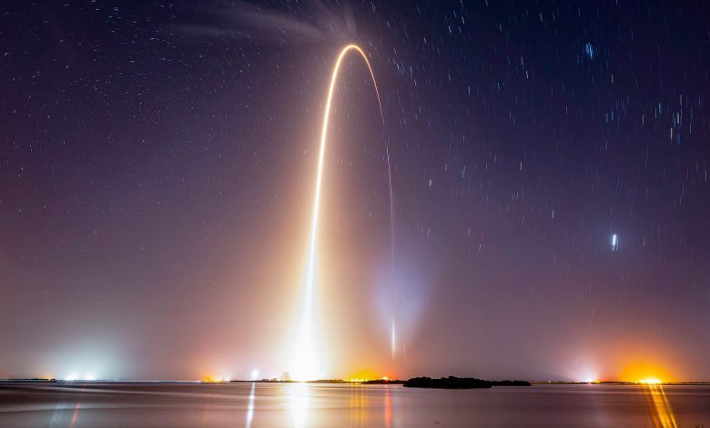 SpaceX lança 28 satélites Starlink em missão da Flórida