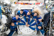 NASA observa fogos de artifício na Terra da ISS