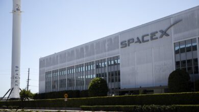 Ex-gerente da SpaceX processa por assédio e violações espaciais