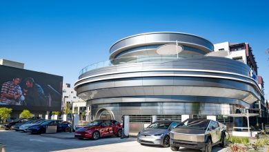 Tesla abre diner retrofuturista e Elon Musk promete mais locais