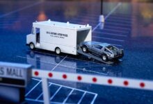 Hot Wheels celebra design em sets de filme icônicos
