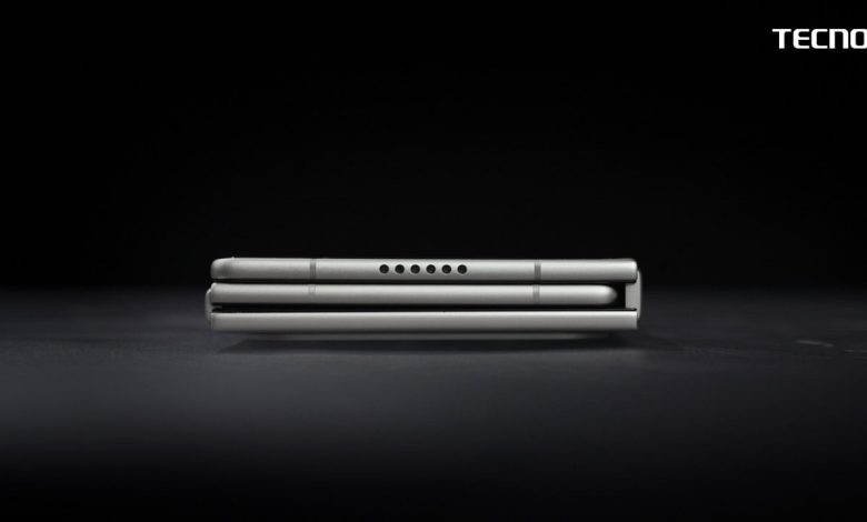 TECNO apresenta design inovador com smartphone tri-fold de 3,49mm
