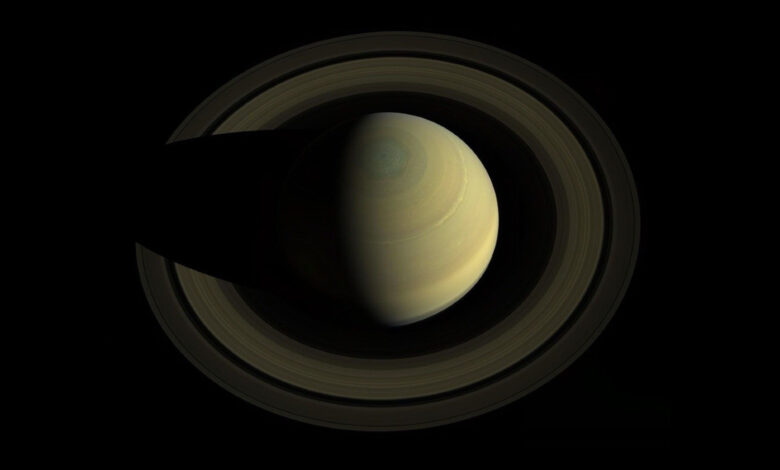NASA revela como observar Saturno no céu noturno esta semana