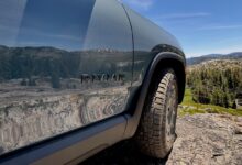 Rivian apresenta picape e SUV Quad-Motor para mobilidade elétrica