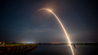 SpaceX lança 28 satélites Starlink de Cabo Canaveral