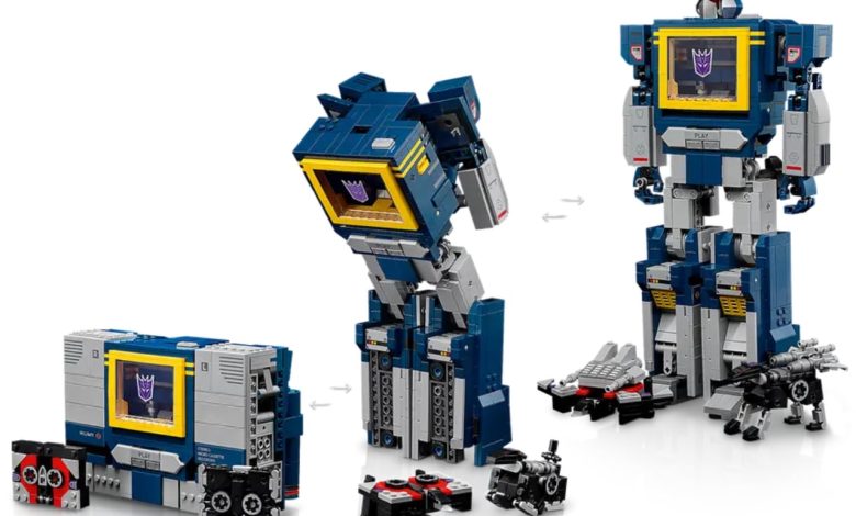 LEGO lança Soundwave que fala e se transforma como o original
