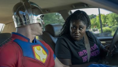 NASA revela trailer da 2ª temporada de 'Peacemaker' com amor e dimensões paralelas