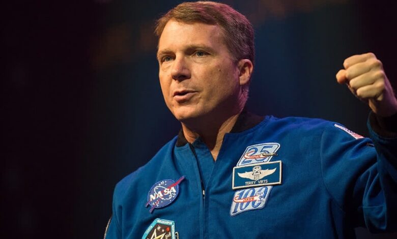 NASA enfrenta desafios no orçamento, diz ex-astronauta sobre campanha