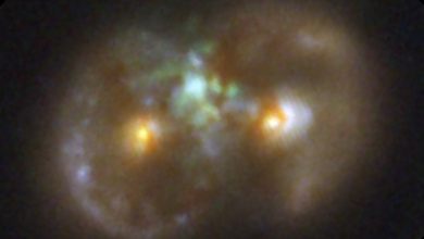 JWST identifica buraco negro incomum na galáxia Infinity