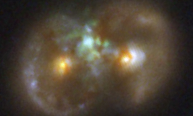 JWST identifica buraco negro incomum na galáxia Infinity
