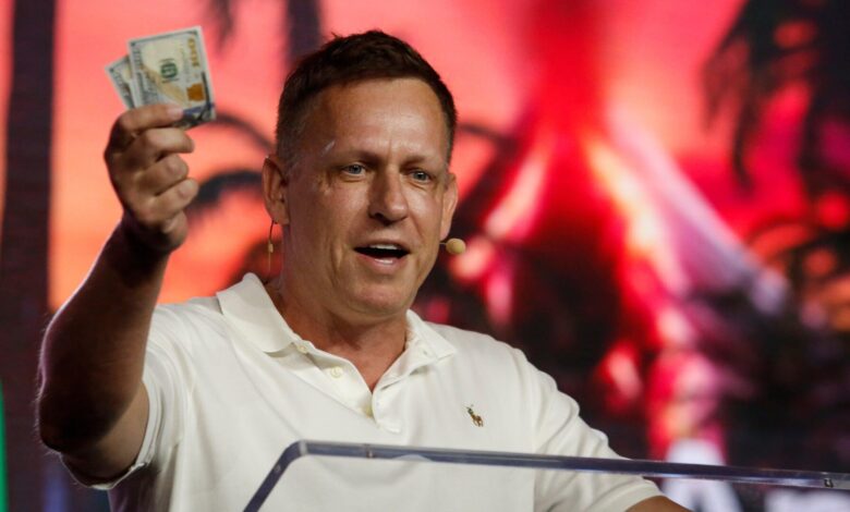 Peter Thiel lança banco inspirado em Tolkien com foco em tecnologia
