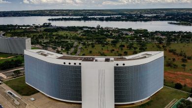 Lula nomeia duas mulheres para decisões no STJ e TSE