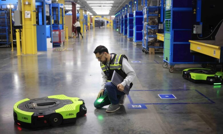 Amazon implementa um milhão de robôs e lança modelo de IA