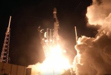 SpaceX lança 28 satélites em foguete Falcon 9 na Flórida