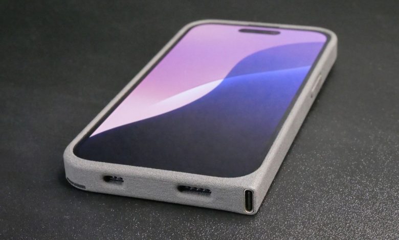 Universal iPhone Case transforma design de modelos antigos com USB-C