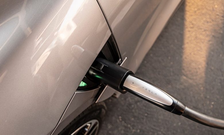 Lucid Air poderá recarregar em supercarregadores Tesla a partir de 31 de julho