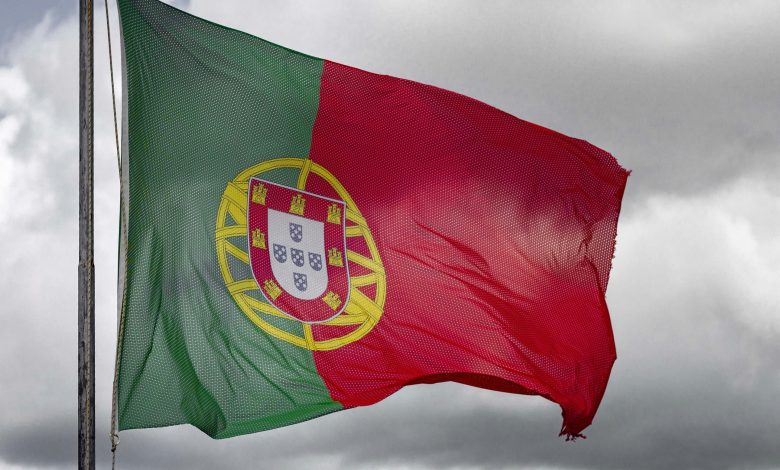 Novos modelos de LLM igualam desempenho em português e inglês