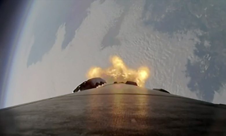 SpaceX lança 26 satélites na órbita baixa da Terra