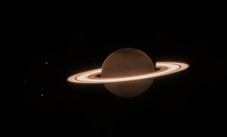 NASA revela sete maravilhas do universo visíveis no céu