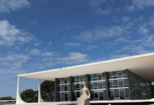 STF investiga insider trading antes de tarifaço de Trump