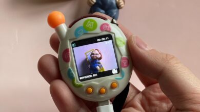 DIY Tamagotchi Camera transforma nostalgia em design inovador