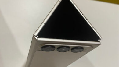 TEC Phantom Ultimate revela design dobrável tri-fold