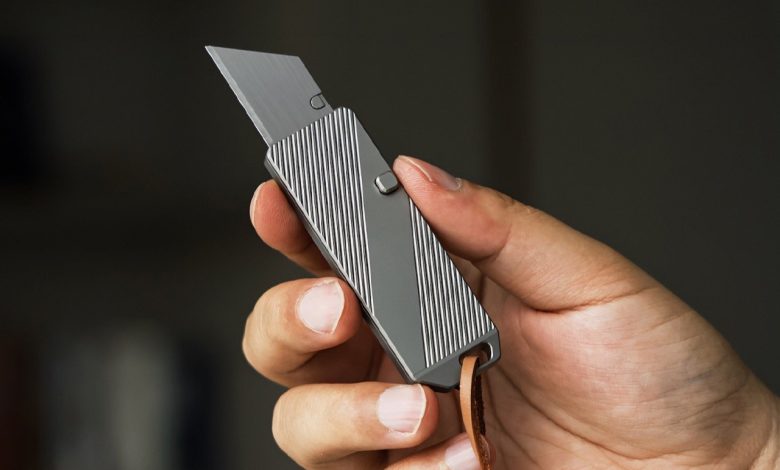Design revolucionário: faca EDC ativada pela gravidade