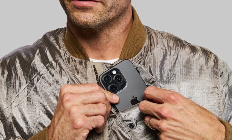 Vollebak lança jaqueta que protege gadgets com design inovador