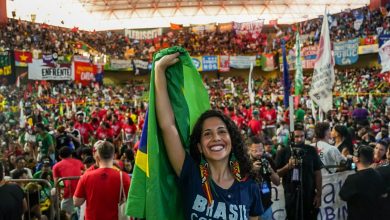 UNE mobiliza ações pela soberania na educação e contra extremismo