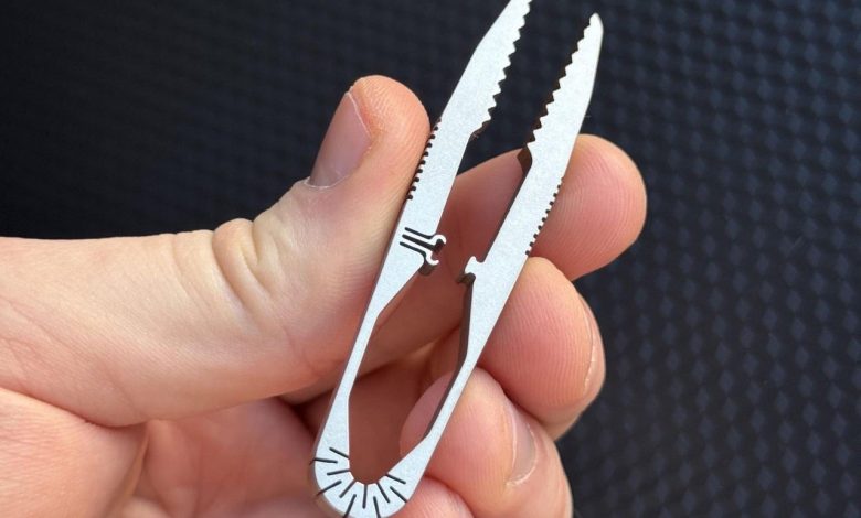 Titanium destaca design de pinças leves para EDC masculino