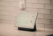Perplexity desenvolve assistente de voz com machine learning