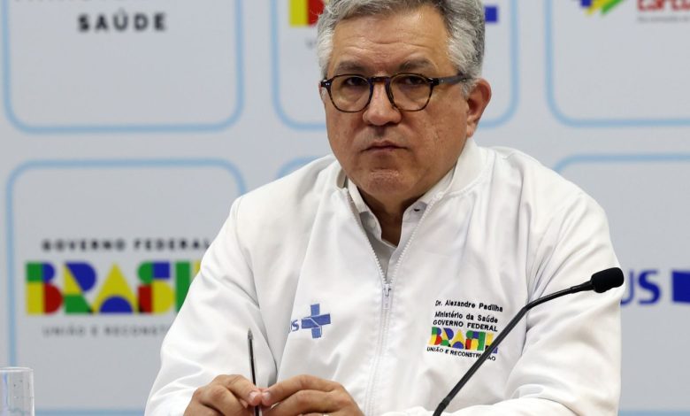 SUS defende pesquisa e saúde após sanção dos EUA
