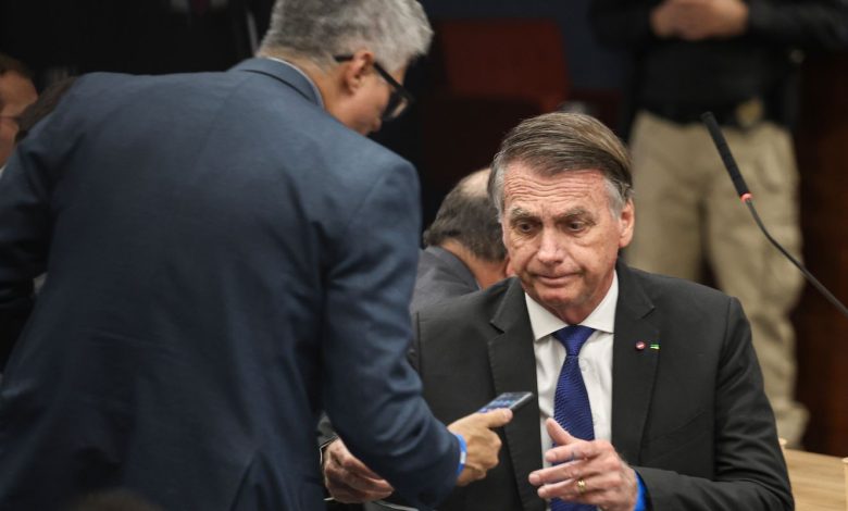 PF investiga acesso de Bolsonaro a defesa de general Mário Fernandes