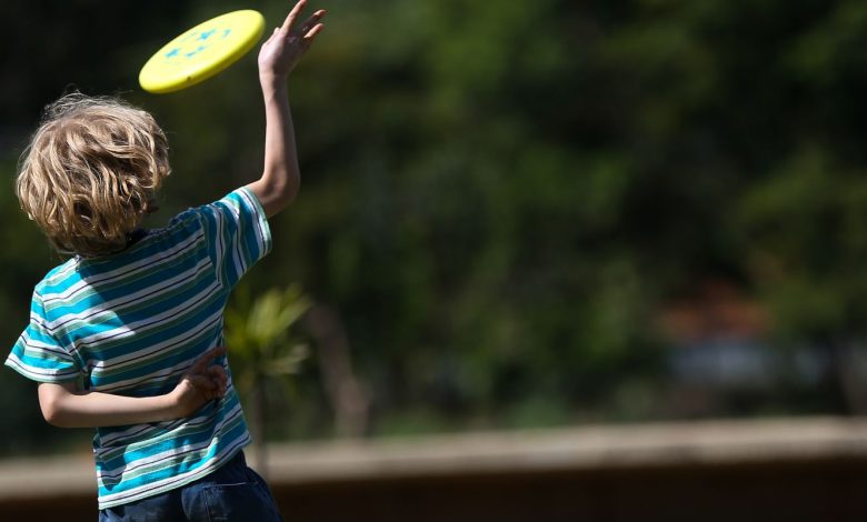 Educação: 29% admiten palmadas e beliscões em crianças
