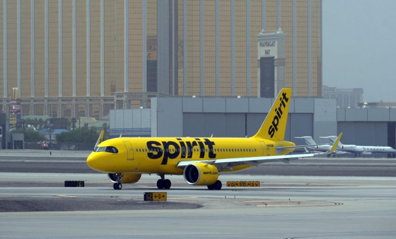 Spirit Airlines admite falência em meio à crise do setor